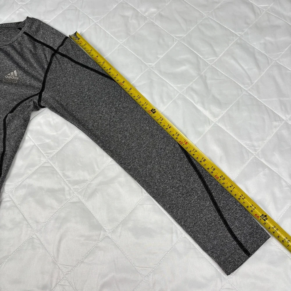 Adidas Techfit Long Sleeve Shirt Climalite Small Grey Heathered Athletic Base